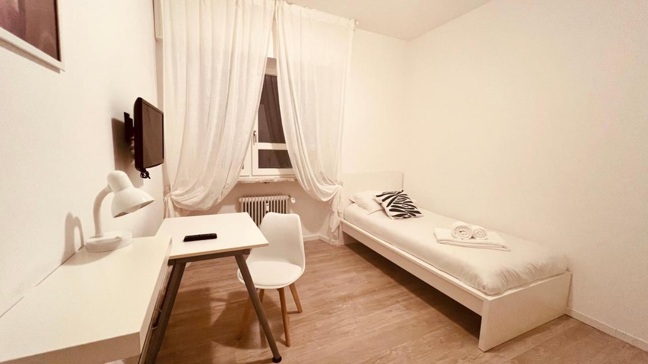 White House Lounge Supreme Apartment Удине Екстериор снимка